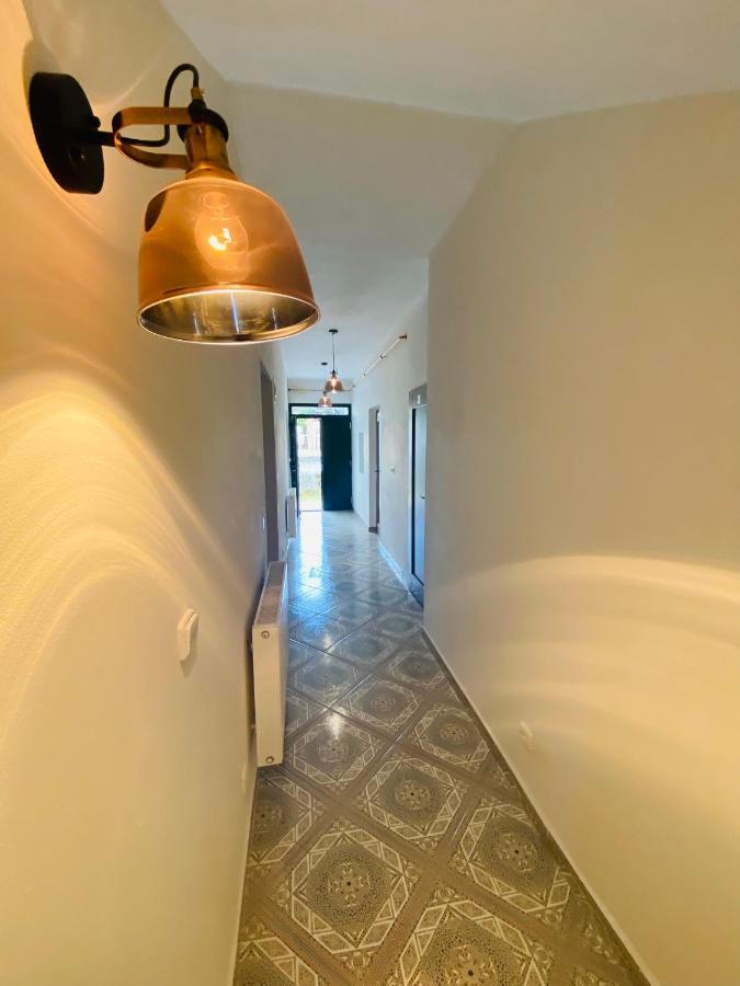 Apartmany V Ulicce ฟริมบูร์ก ภายนอก รูปภาพ